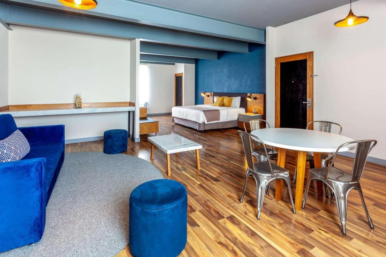 Tryp By Wyndham San Luis Potosi Hotel & Suites Экстерьер фото